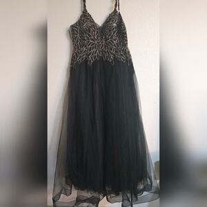SHEIN Black Strapless Tulle Dress with Gold Embellished Bodice